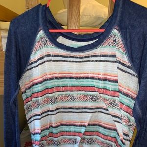 Long sleeve tshirt / sweater